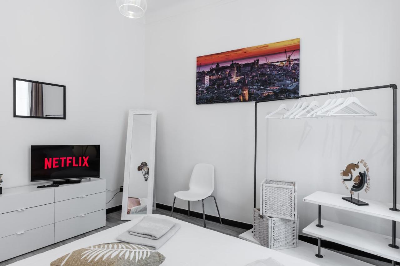 Acquario 5' Free Wifi & Netflix "Prione" By Tilo Apartment'S Γένοβα Εξωτερικό φωτογραφία
