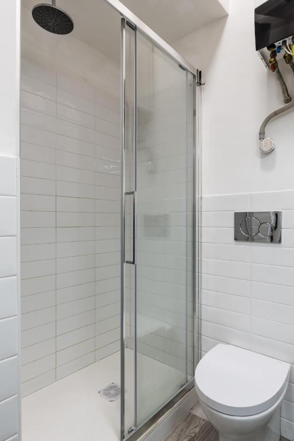 Acquario 5' Free Wifi & Netflix "Prione" By Tilo Apartment'S Γένοβα Εξωτερικό φωτογραφία